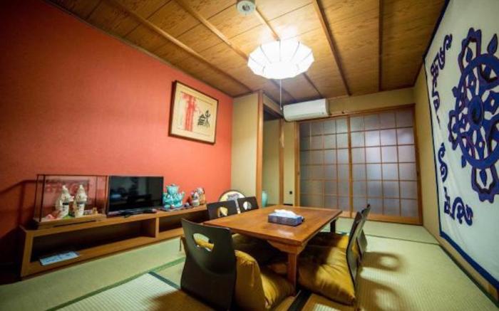 A traditional Japanese vacation home, Kumano house