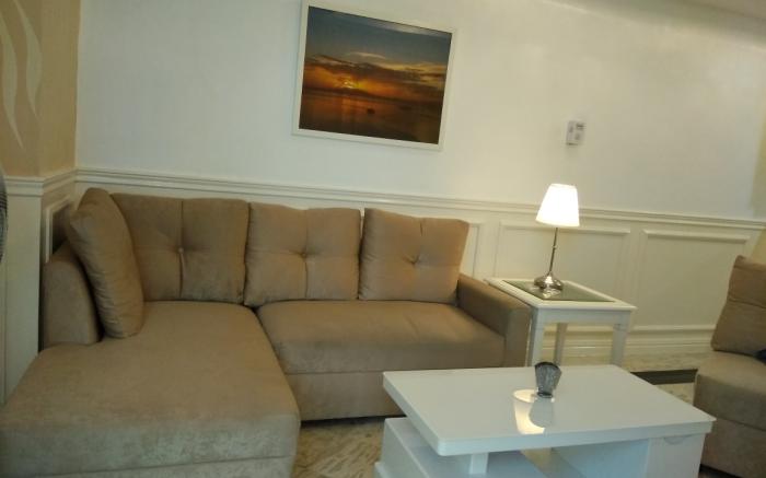 Condo With Balcony And Bay View, Malate,Manila