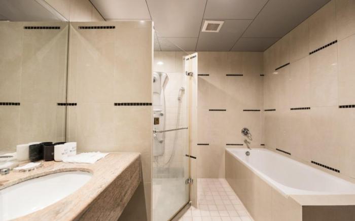 HP11611 Best location 1min Guting MRT 2 beds