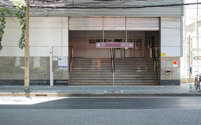 B2 Large + Comfort full kitchen near MRT Bangson