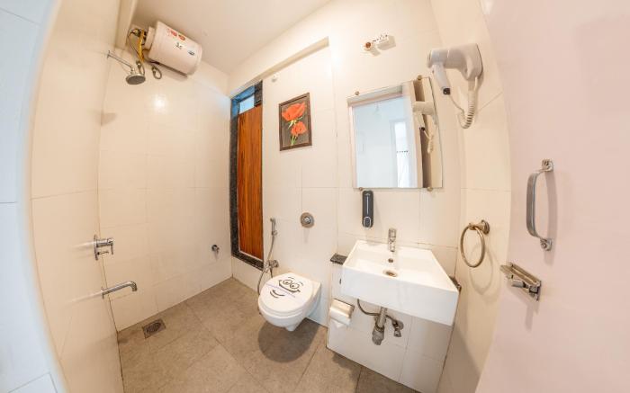 Entire 2 Bedroom near USA Consulate with chef 