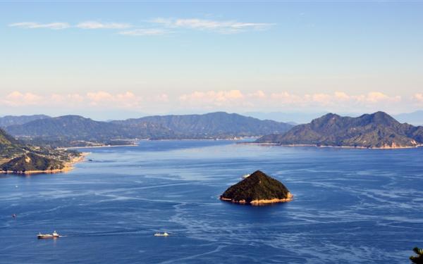 客製｜瀨戶內海景觀包棟.道後溫泉.烏龍麵DIY.倉敷美觀.岡山後樂園.栗林公園.迷你小團5日【專屬包車】※不含機票