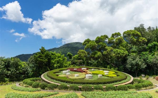 雙北旅遊｜陽明山花季、金瓜石公園、無敵海景步道、烏來賞櫻、九份老街、雙五星酒店三日遊｜高雄台南出發