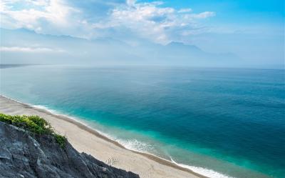 鐵道旅遊│花蓮購遊趣│全程無自理餐、七星潭看海景、撒固兒賞飛瀑｜怡園渡假村一泊二食