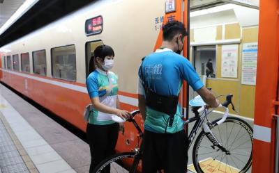 鐵人三項｜台東玩賽樂園｜2024LAVATRI兩鐵列車加住宿三日