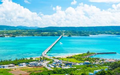 端午連休｜古宇利～展望塔.美麗海水族館.希臘風情瀨長島.採海葡萄體驗.玉泉洞四日｜台中出發