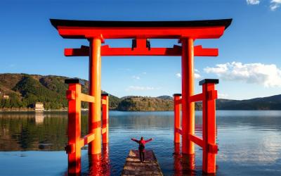 東京旅遊｜玩樂迪士尼.富士山美景.忍野八海.明治神宮.麻布台之丘.溫泉美食六日｜高雄來回