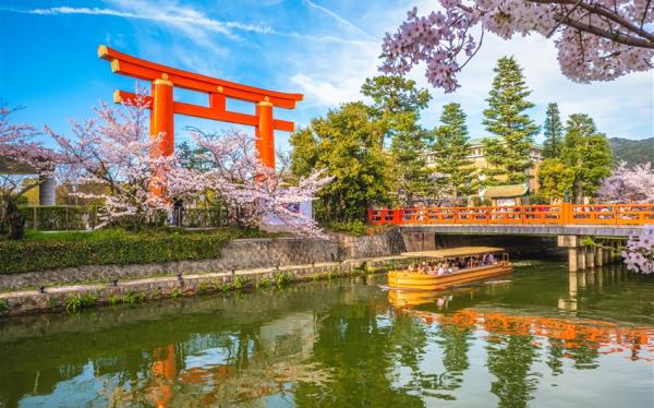 櫻花季│京阪奈賞櫻名所~平安神宮.清水寺.勝尾寺.環球影城.和服體驗.螃蟹吃到飽五日