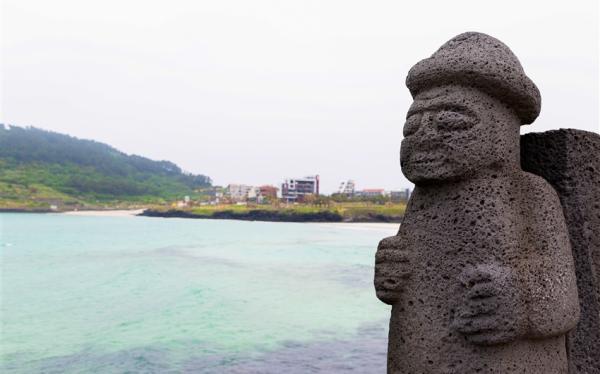 韓國迎春折2000｜濟州旅遊無購物｜鮑魚海鮮鍋.韓服體驗.超市補貨血拼.烤黑豬肉五日