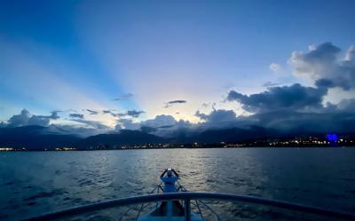 花蓮補助旅遊│夜光海～微醺啟航.張家樹園.大農大富.落羽松秘境.七星疊石火車二日