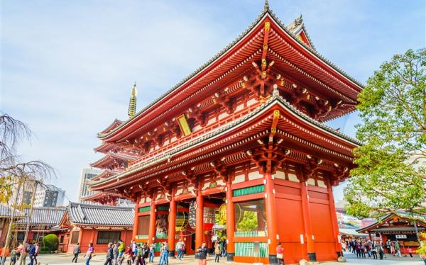 東京旅遊｜迪士尼雙樂園暢遊.雷門淺草寺.蘆之湖海盜船.富士美景.螃蟹溫泉五日