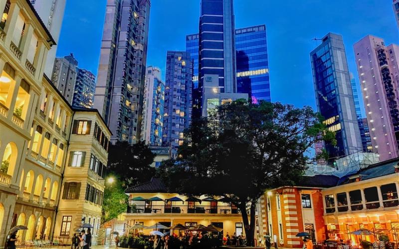 香港自由行｜端午連休｜《歡樂的港覺》香港迪士尼樂園3日【入住1晚主題酒店】★4人1室★未稅｜台中出發
