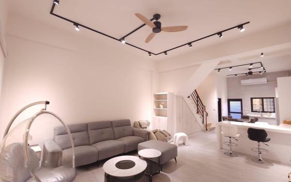 愛芳苑雯鈴工作室白色小屋民宿