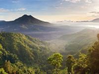 峇里島｜日出峇里、巴杜爾火山吉普車日出、ATV狂野騎乘、漂浮早餐、秘境瀑布、金湯馬尼火山湖景5日(兩人成行)