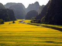 越南旅遊｜【北越超值國賓號5日】河內漫遊、國賓日遊船、陸龍灣美景、馮興壁畫街、無購物(午去晚回/含簽證)