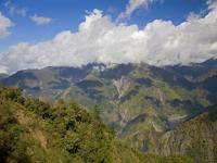 台東｜藍皮解憂號.南橫美景.六口溫泉.埡口雲瀑大關山.知本金聯世紀酒店2日｜高雄出發｜四人成行（９人商務車）