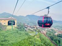 越南旅遊|中越.峴港巴拿山纜車佛手橋.迦南島竹桶船.會安古鎮漫遊五日|升等二晚五星.台中出發