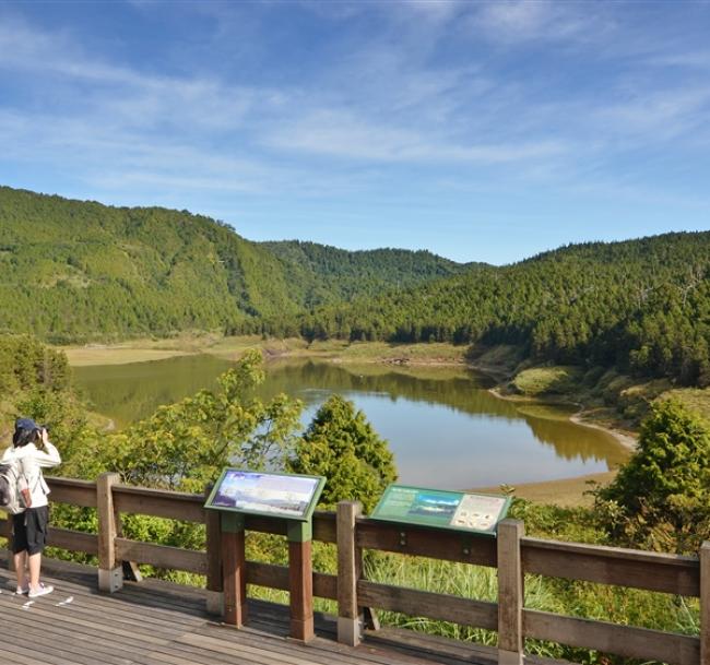 宜蘭旅遊｜深度太平山~翠峰湖觀景台．見晴步道．村却一泊二食2日｜大人囝仔