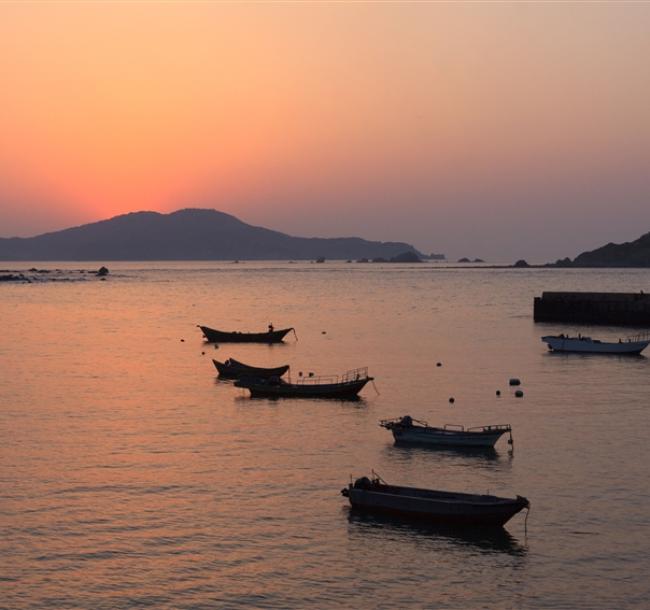 馬祖藍眼淚｜夜尋藍眼淚.大坵鹿島.海鮮痛風鍋.莒光雙島4日(台北出發)