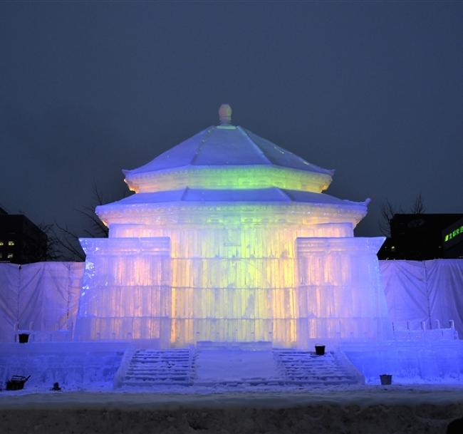 寒假折2,000｜冬季北海道.札幌雪祭.雪上活動.企鵝遊行.函館夜景.熊牧場.雙螃蟹溫泉五日