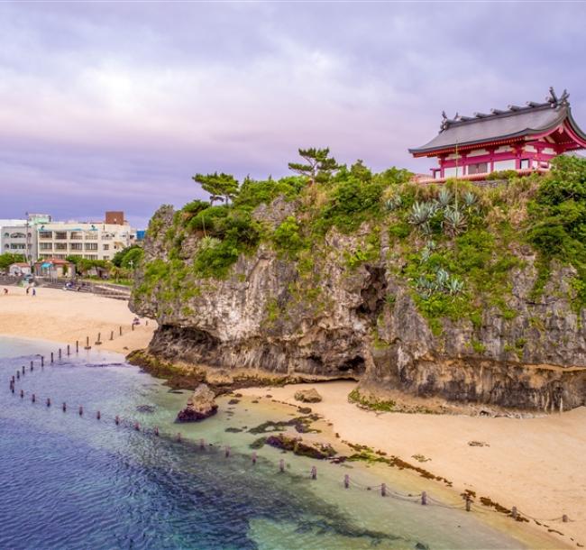 客製｜沖繩青洞浮潛.古宇利島.美麗海水族館.迷你小團沖繩四日【專屬包車】※不含機票