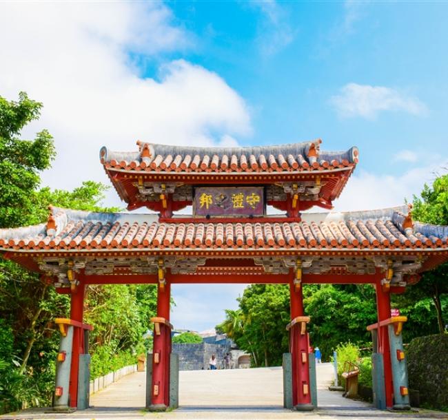 升級版＊A級渡假飯店一晚＊沖繩古宇利～跨海大橋登上古宇利．登上展望塔．琉球文化．悠閒美國村．暢遊海博館陽光四日