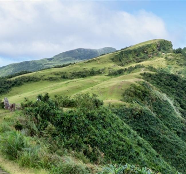 宜蘭旅遊｜桃源谷飽覽山海美景．慵懶牛牛．大風吹手作DIY．電廠冰棒．礁溪長榮生態2日｜大人囝仔