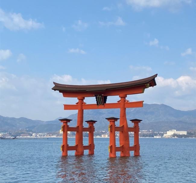 廣島岡山四國｜倉敷美觀.嚴島神社.栗林公園.金刀比羅宮.道後溫泉.烏龍麵DIY五日｜一晚溫泉｜回程贈五公斤行李｜高雄來回