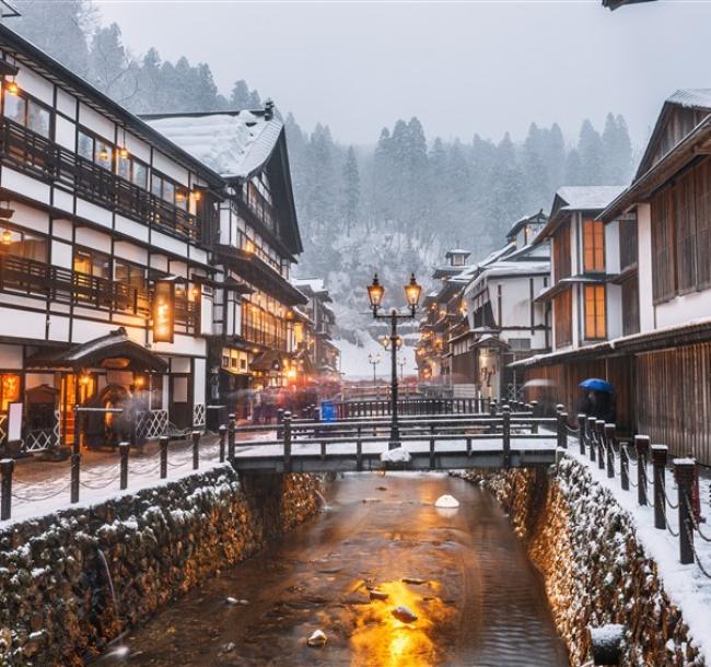 花卷旅遊｜藏王樹冰～雪怪車．銀山溫泉散策．最上川遊船．藏王狐狸村．江刺藤原之鄉．戲雪．溫泉五日｜保證入住花卷溫泉