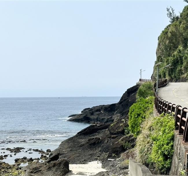 【台東綠島．六人成行】探索綠島聚落風貌．湛藍美景．海底溫泉．過山古道．大湖部落3日