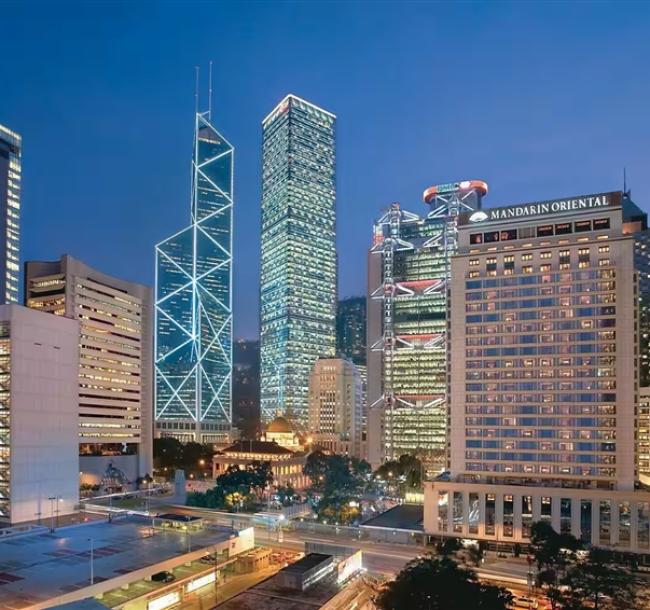 輕奢香港D聯名香港文華東方、米其林二星BoInnovation廚魔、一星Tosca、卅二公館、TheAubrey(含稅)