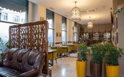 Citrus Hotel