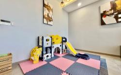 MWHolidayB2430 {PremiumFamilySuites}PlayGround FUN