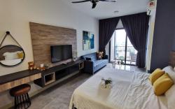 New*Melaka StayAwesome*Balcony City*WIFI*3Pax