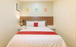 RedDoorz @ Leoncia Apartelle Mandaue City