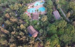 Pinewood Resort