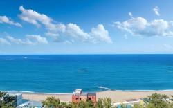 Pohang Sunrise Pool Villa