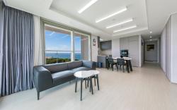 SC Beautiful Sacheon Port Front Hotel Room Season05