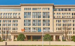Wisdom Rose Hotel