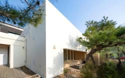 Space Pool Villa