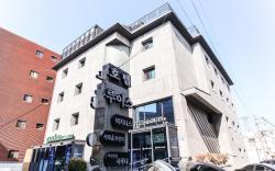 Louis Hotel Gangneung