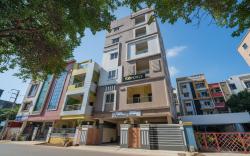 FabHotel Eminent Suites Banjara Hills - Nr LV Prasad Institute