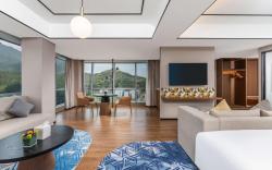 Hilton Garden Inn Huzhou High-Speed Railway Station