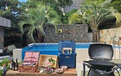 Bayhill Pool Villa