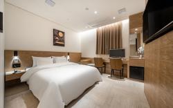 Ansan Luem Hotel