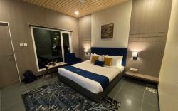 Meritas Seawind Beach Resort, Shrivardhan