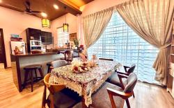 Bungalow 4BR 14|Pax in AirPutih W 60inch Smart TV