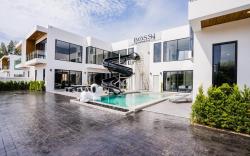BOSS Luxury PoolVilla Pattaya 8 Bedrooms