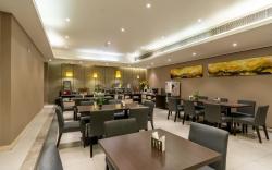 Home Inn Plus Suzhou High-speed Rail North Station Weitang