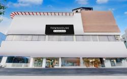 Super Townhouse Kothapet Formerly Surabhi Elite